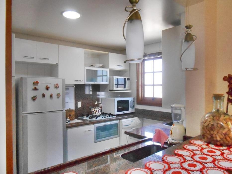 Apartamento Solar Do Centro - Luxo Gramado Bagian luar foto